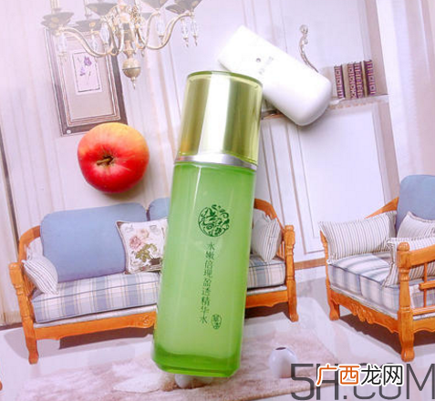 百雀羚水嫩倍现盈透精华水怎么样?好用吗?