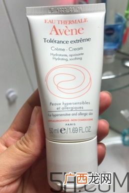 雅漾舒缓特护洁面乳怎么用？使用方法