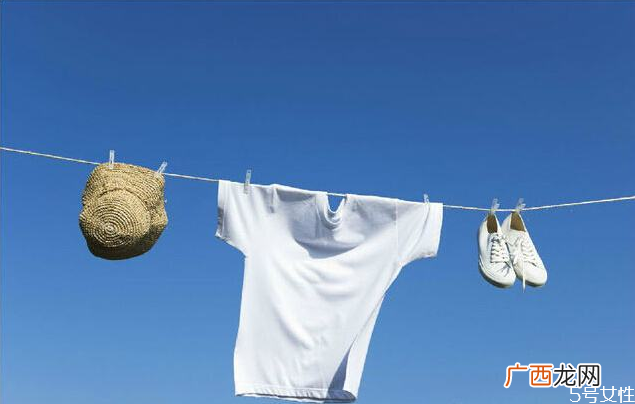衣服发霉穿了会得病吗衣服受潮多久会发霉