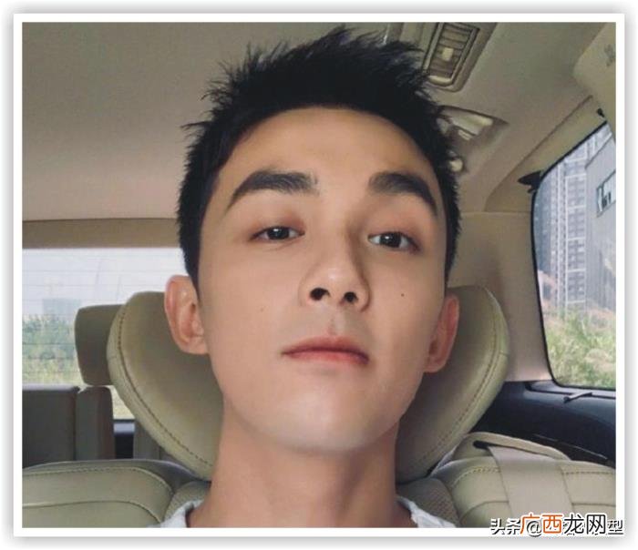 杨洋的发型，胡歌杨洋朱一龙等明星的发型就是样板