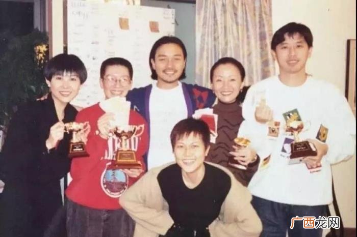 王菲张国荣，张国荣、王菲刘嘉玲这三位天王天后