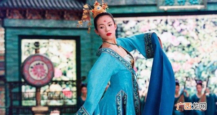 夸奖女人漂亮气质的话,怎么夸女孩子漂亮又不显俗套