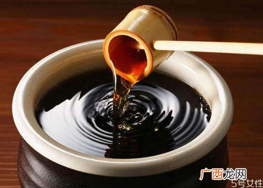 白醋熬煮消毒效果好吗喝醋能杀菌吗