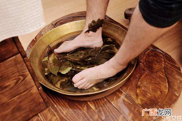 脚痒怎么办脚痒怎么判断是不是脚气