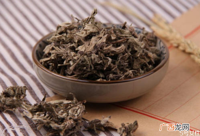 艾叶水止痒煮多长时间艾叶水洗澡多长时间见效
