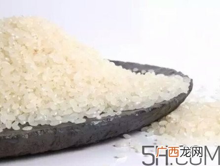 淘米水可以每天洗脸吗 每天用淘米水洗脸有什么好处