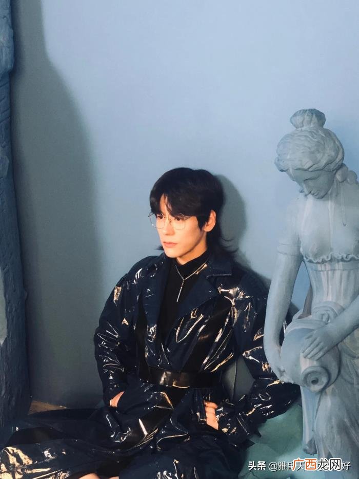 男明星穿搭图片，又一大波男明星皮衣穿搭合集来喽