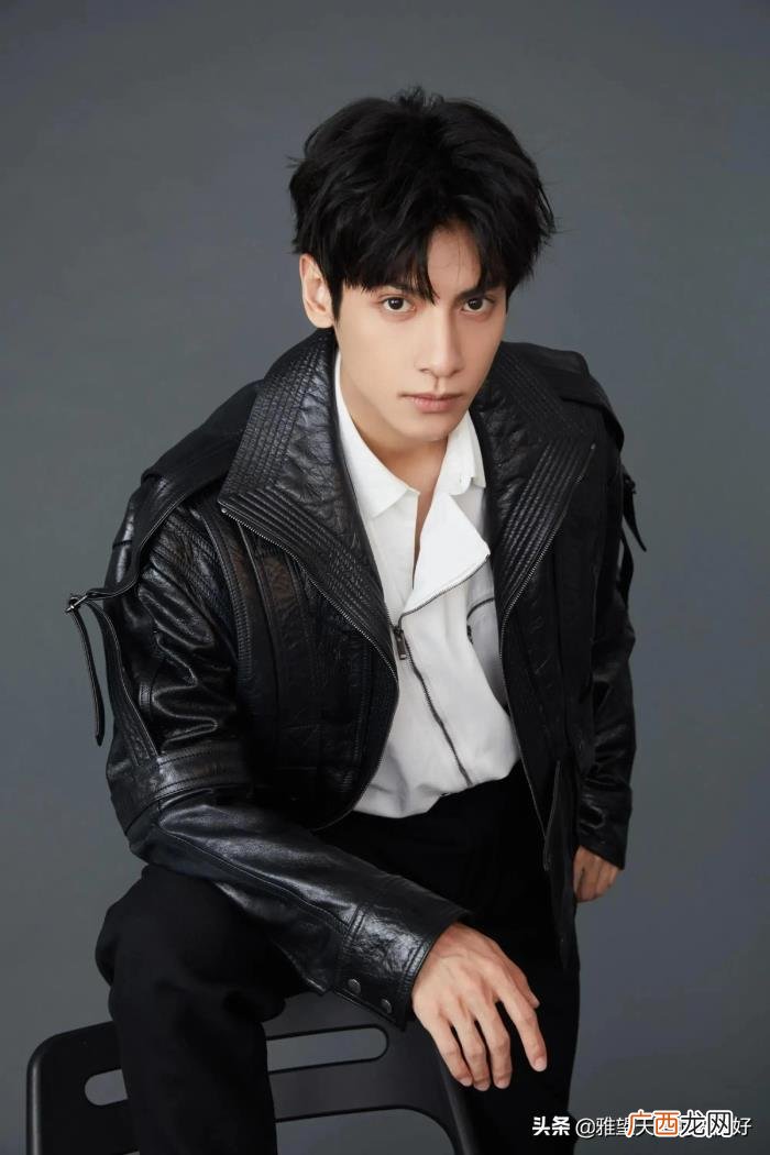 男明星穿搭图片，又一大波男明星皮衣穿搭合集来喽