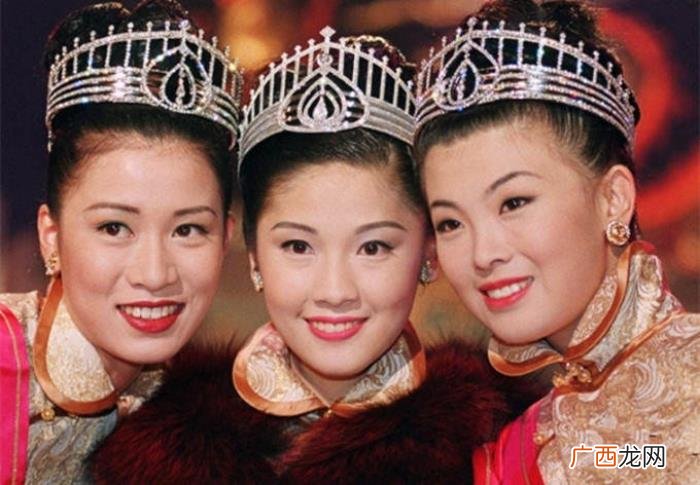 欧阳震华的妻子，欧阳震华妻子组阔太饭局