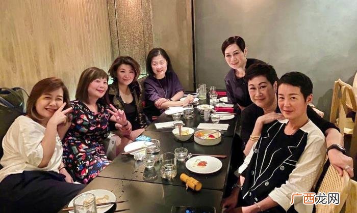 欧阳震华的妻子，欧阳震华妻子组阔太饭局