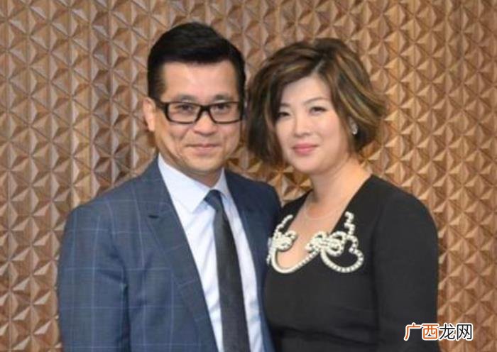 欧阳震华的妻子，欧阳震华妻子组阔太饭局