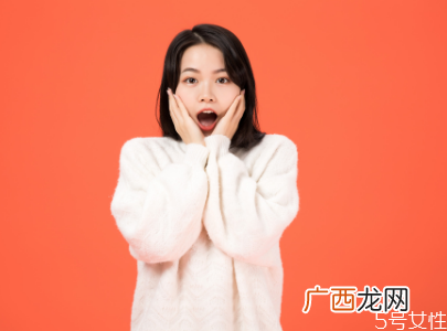 不吃晚饭会导致脱发吗减肥掉头发还能恢复吗