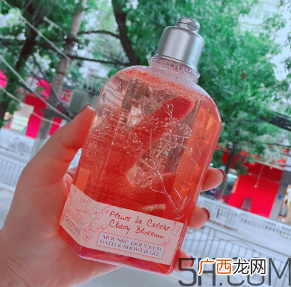 欧舒丹甜蜜樱花沐浴啫喱多少钱_专柜价格