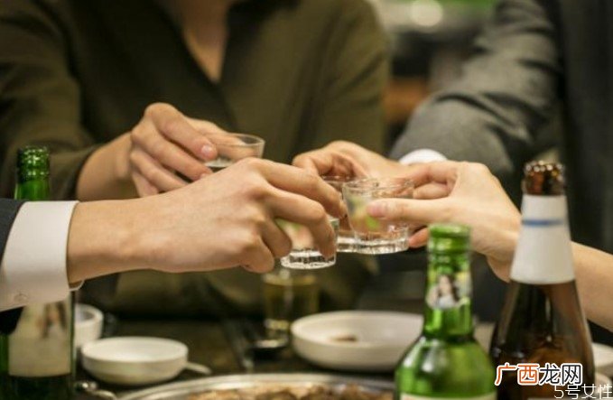 喝酒心跳加速的原因喝酒心跳加速注意事项