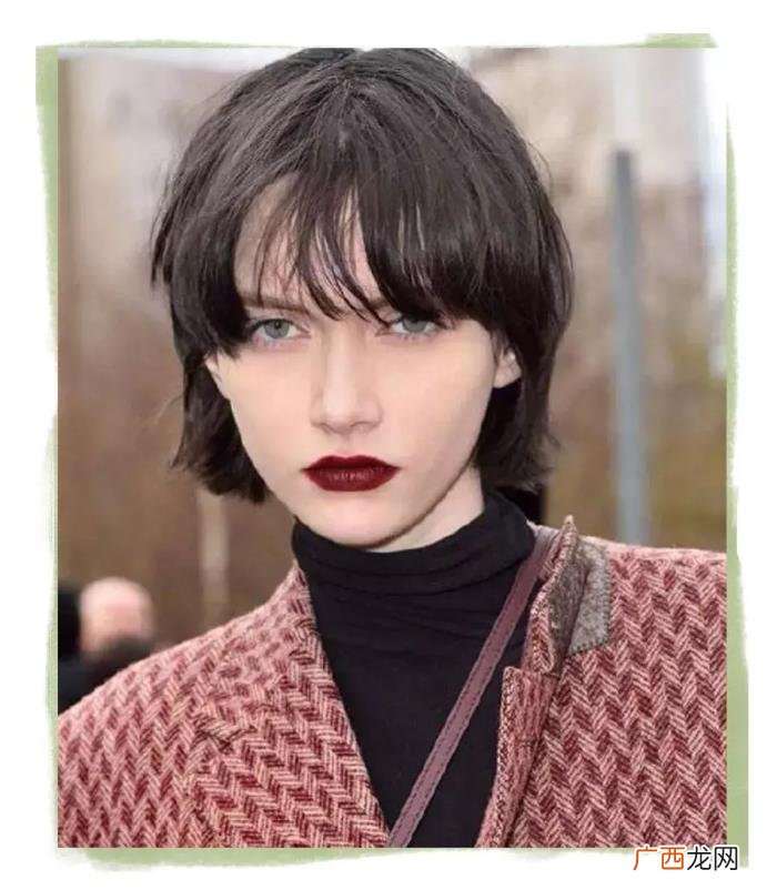 周杰伦短发，周杰伦新歌MV女主短发也太美了啊