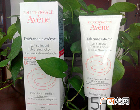 雅漾舒缓特护洁面乳怎么样?好用吗?