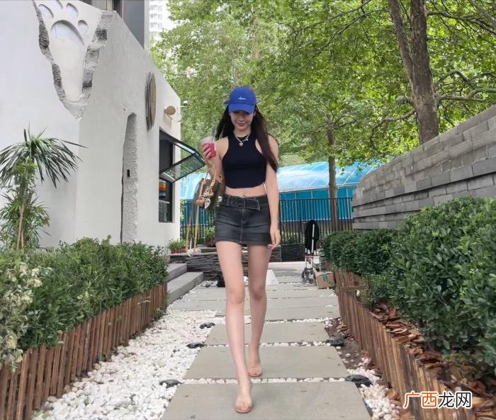 吴亦凡初中，一初中学历的骗子赢了吴亦凡的公关团队