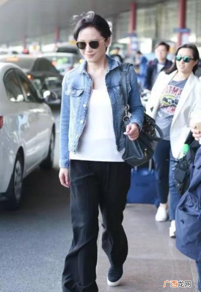 陈晓江疏影，而现身机场的江疏影也是有点像陈晓