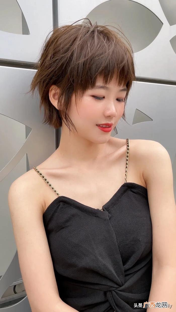 剪中短发什么发型好看，短发怎么剪好看