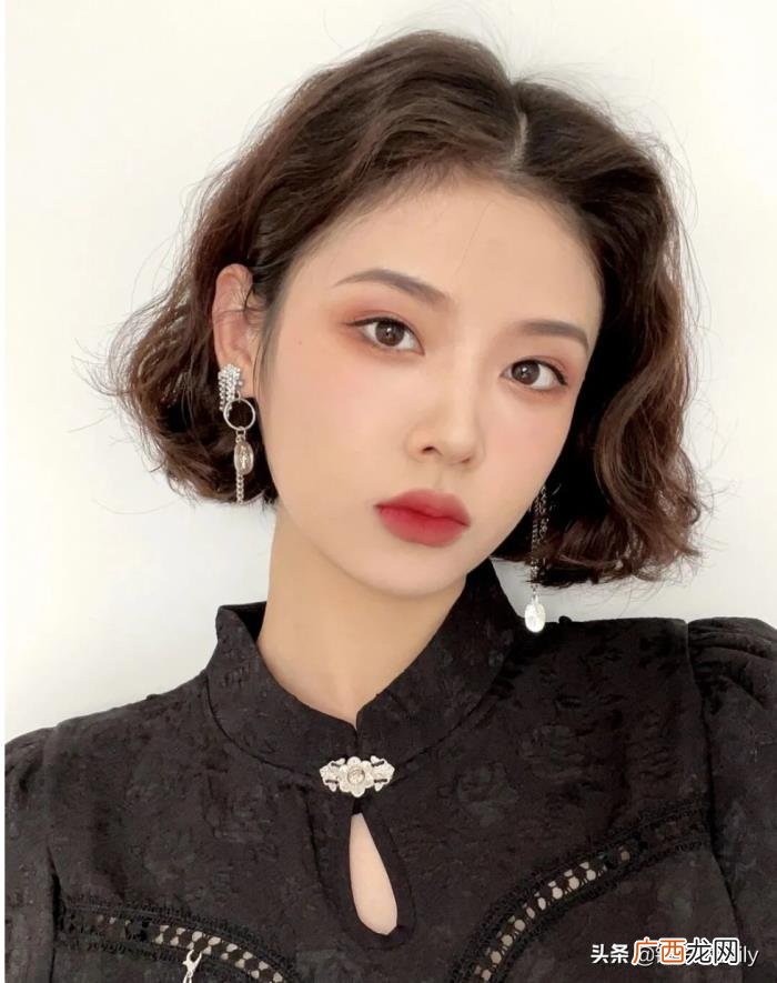 剪中短发什么发型好看，短发怎么剪好看