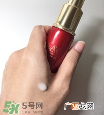 olay小脸精华怎么样？olay玉兰油臻粹系列小脸精华功效