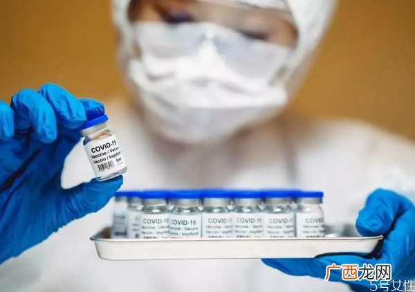哪些人不适合接种新冠疫苗?优先打疫苗的人群有哪些