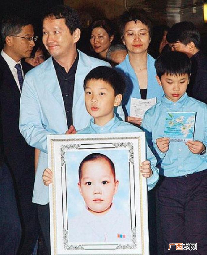 明星生孩子痛苦，这7位失去过孩子的明星