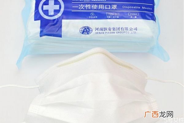 口罩能用酒精消毒吗口罩喷了酒精还能二次使用吗