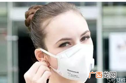 口罩太大怎么戴戴口罩两边不贴合