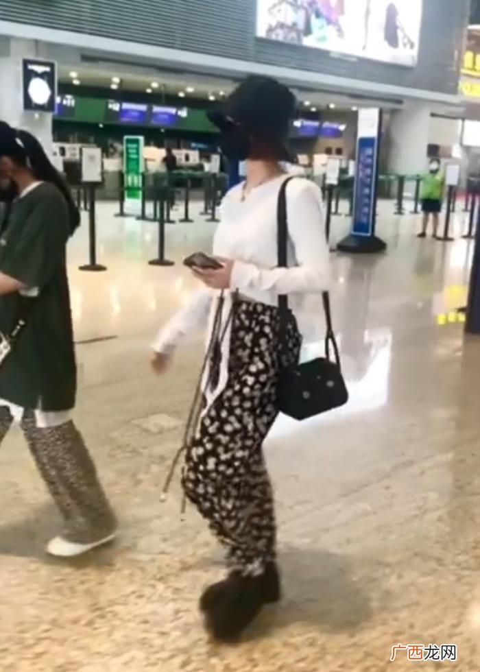 杨丞琳北京，杨丞琳晒爱巢并喊话终于回北京家了