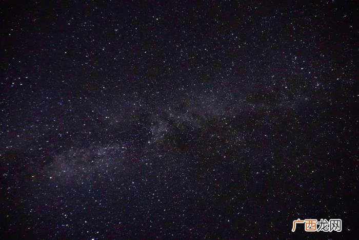 浪漫的星星，文案丨那些超浪漫的星星月亮短句子