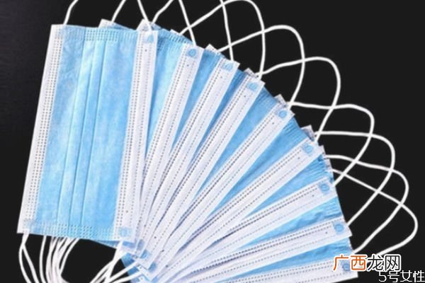 医用口罩为什么有的颜色深有的颜色浅口罩不同颜色含义