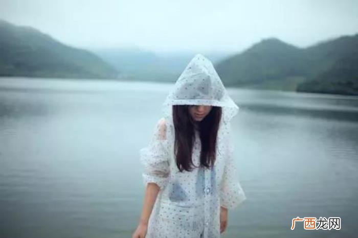 特别想念一个人的句子 想念一个人的句子