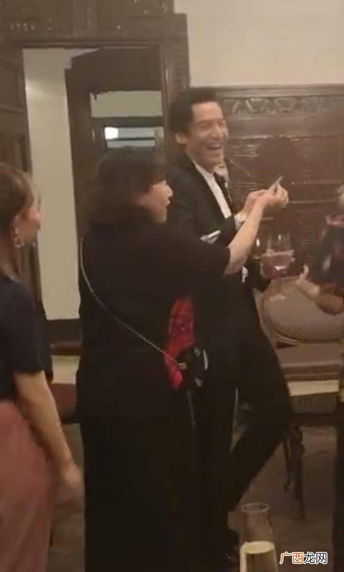 桂纶镁吸胡歌，胡歌廖凡桂纶镁私下聚会