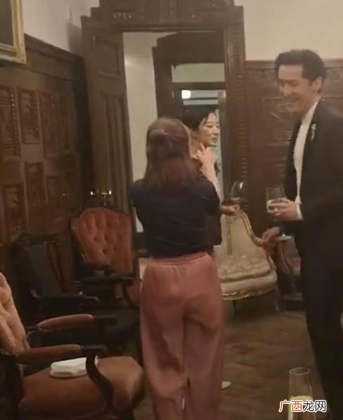 桂纶镁吸胡歌，胡歌廖凡桂纶镁私下聚会