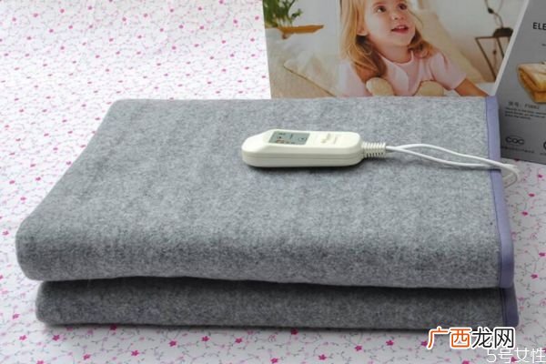 电热毯可以折叠使用吗天冷睡电热毯注意什么