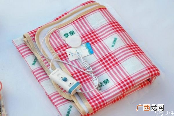 电热毯几档最热电热毯高温开多长时间会着火