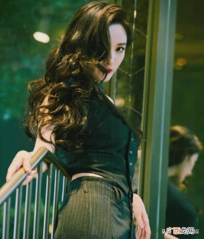 迪丽热巴生日图片头像，迪丽热巴生日获杨幂叠词祝福
