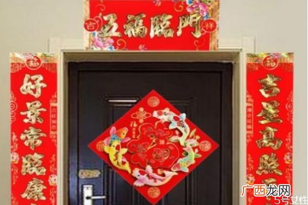 贴春联是哪一天贴春联时间有规定吗