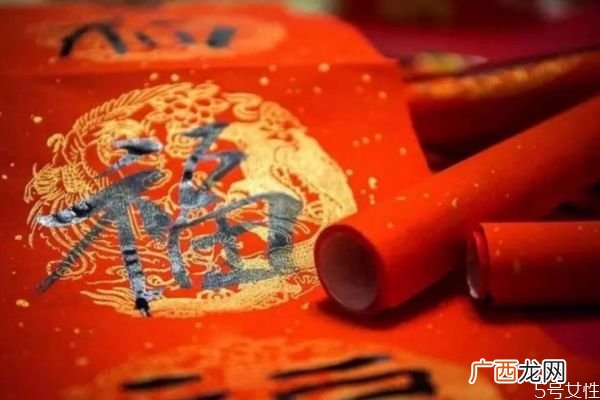 贴春联是因为什么春联种类有哪些
