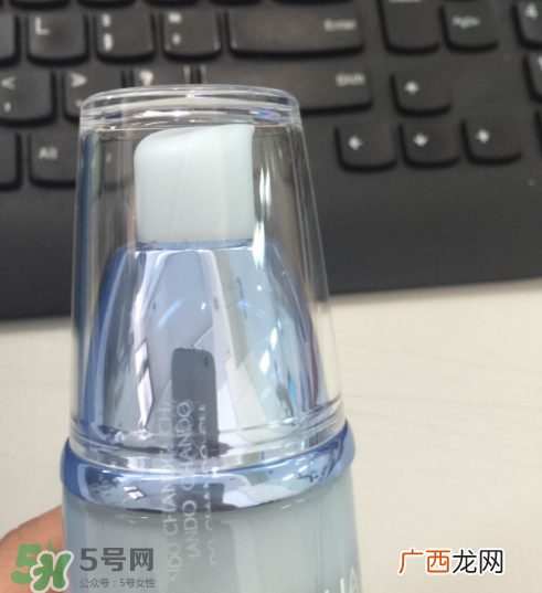 自然堂雪域乳液适合什么年纪的人使用