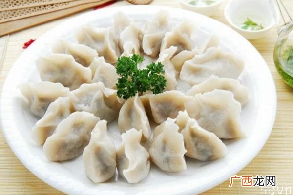 除夕夜吃饺子寓意什么除夕夜吃什么馅饺子吉利