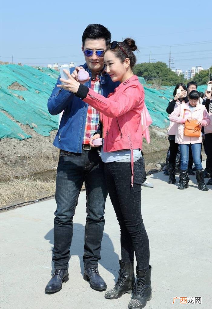 杜若溪严屹宽我家小两口，严屹宽杜若溪小两口