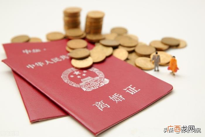 分手后女朋友妈妈劝我们复合,母亲极力撮合我和前男友复合