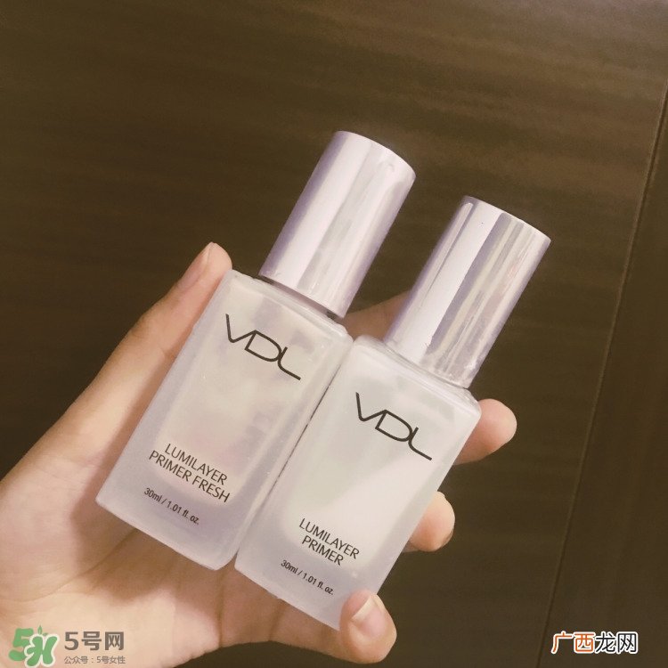 粉底液和提亮液的区别 先用提亮液还是粉底液