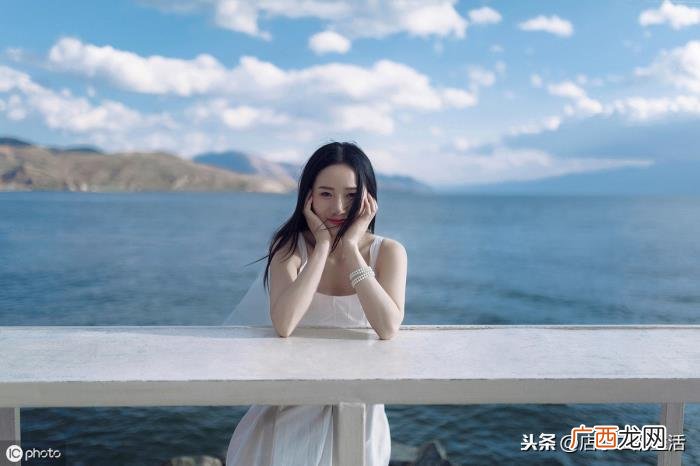 女朋友提分手后又要复合，前女友突然回来想复合