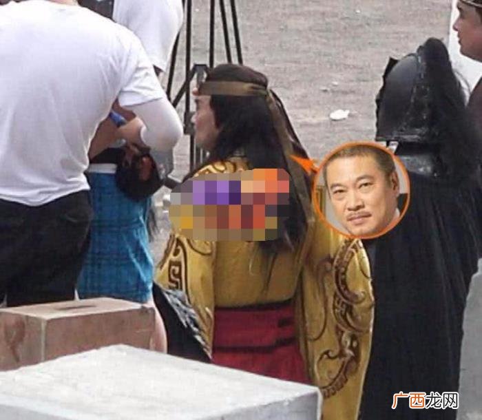 吴孟达养家，65岁吴孟达还在40度高温穿古装拍戏养家