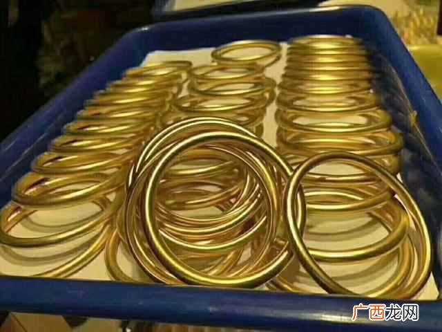 金项链要怎么清洗,清洗黄金项链一些小妙招