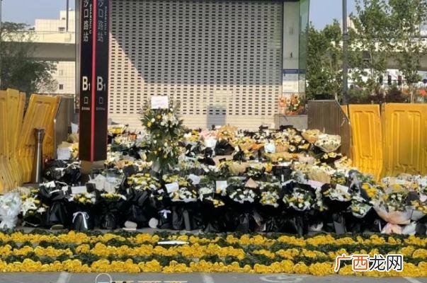 因何拆除郑州地铁围挡地铁有破窗锤吗