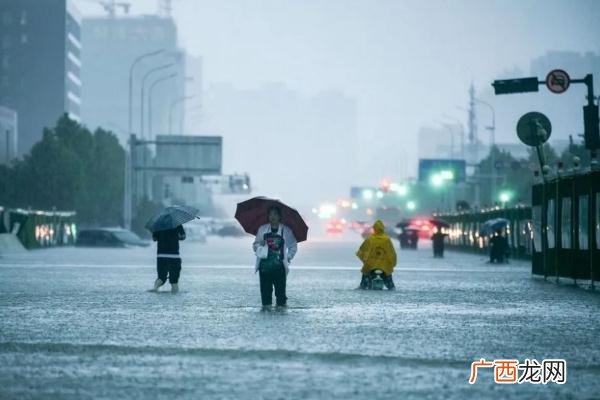 郑州又确认26人不幸遇难暴雨后注意事项